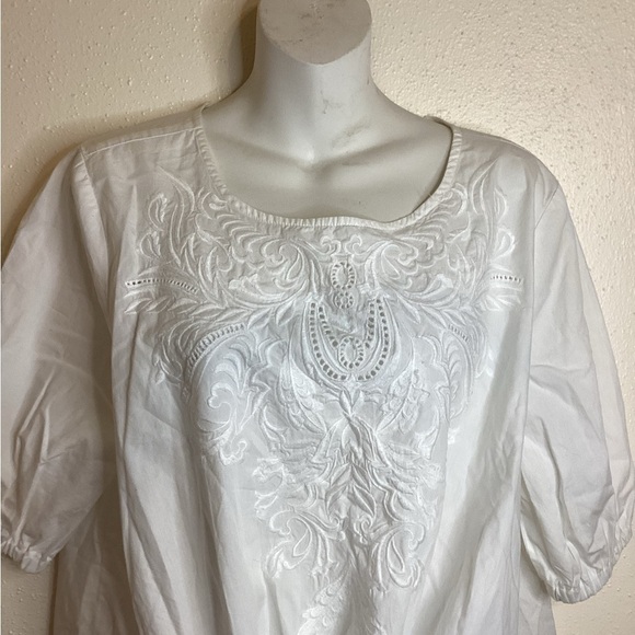 INC International Concepts Embroidered White Top Size Large - Picture 2 of 7